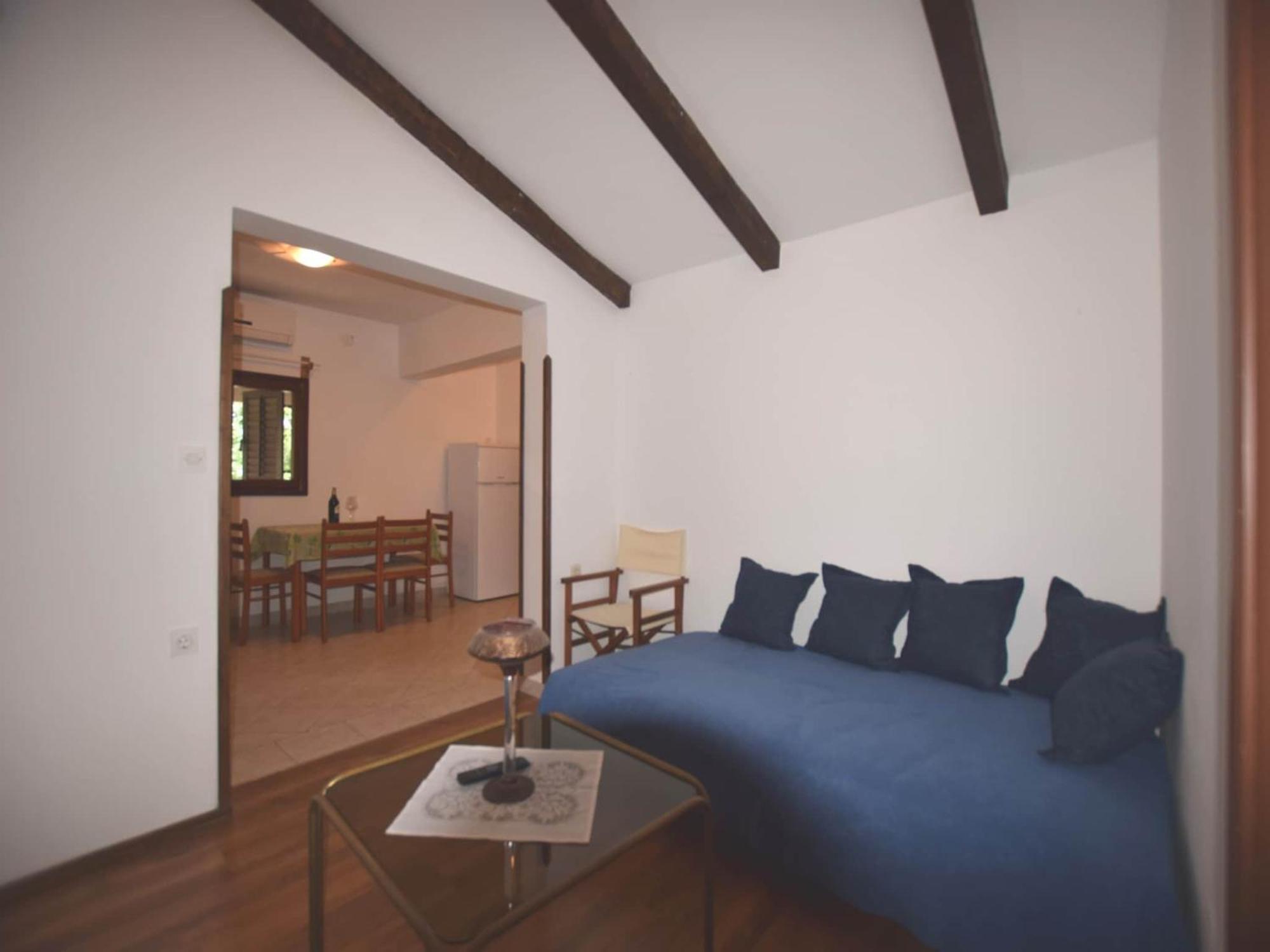 Apartma Modern Apartment In Banjole With Pool